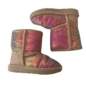 Ugg classic short II sequined fur lined boot cameo rose - size 10